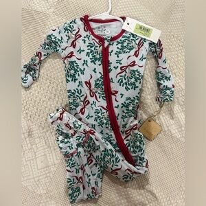 Kickee Pants Bamboo Christmas Mistletoe Onesie